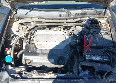 2008 Honda Accord 3.5 Ex z USA, uszkodzony, nr VIN 1HGCP36738A013380